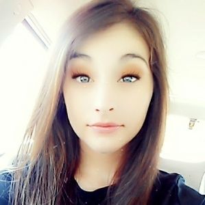 Meet your Posher, Kyra